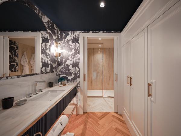 GA Palace Hotel & Spa, a XIXth-Century Villa : photo 5 de la chambre suite master