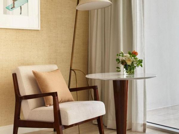 Four Seasons Hotel and Residences Fort Lauderdale : photo 3 de la chambre chambre lit king-size pour personnes à mobilité réduite - vue superbe sur océan