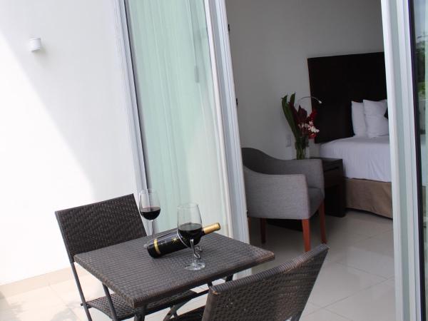 Mesón de la Luna Hotel & Spa : photo 2 de la chambre suite deluxe avec lit king-size