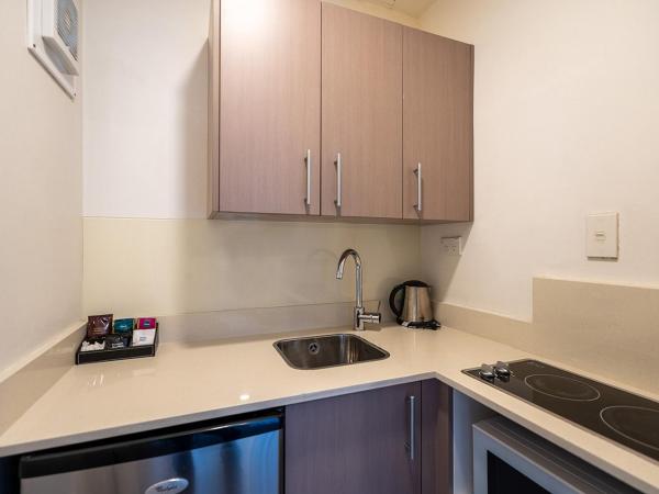 Mercure Wellington Central City Hotel and Apartments : photo 6 de la chambre one-bedroom suite with mini kitchen