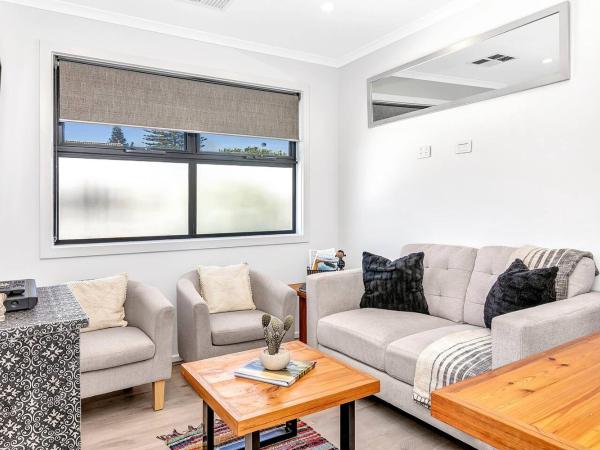 'Waurra' A Cosy Moana Beach Getaway : photo 2 de la chambre appartement 2 chambres