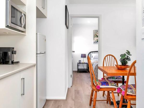 'Waurra' A Cosy Moana Beach Getaway : photo 8 de la chambre appartement 2 chambres