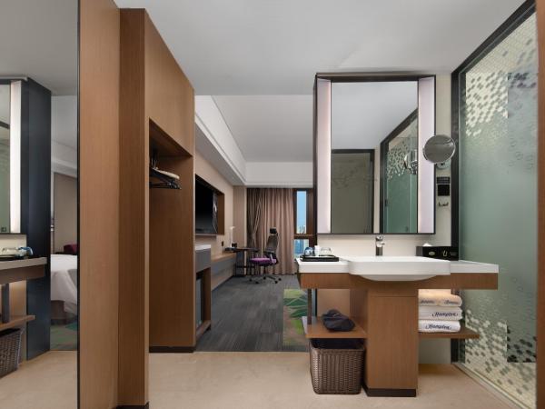 Hampton by Hilton Guangzhou Luoxi : photo 3 de la chambre chambre double supérieure