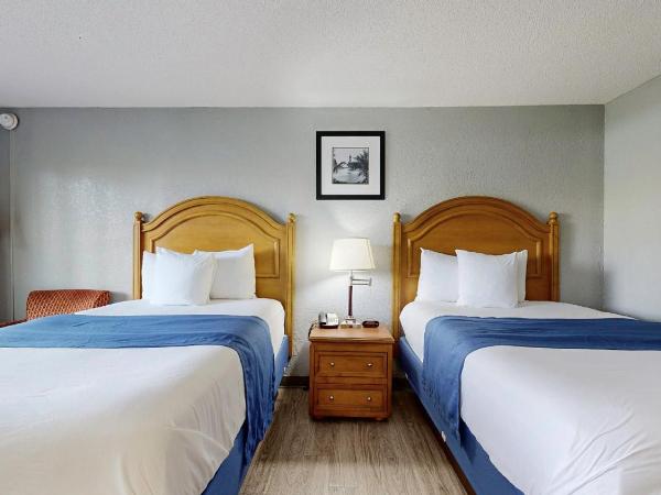 Days Inn by Wyndham Orlando Downtown : photo 4 de la chambre chambre double avec 2 lits doubles - non-fumeurs