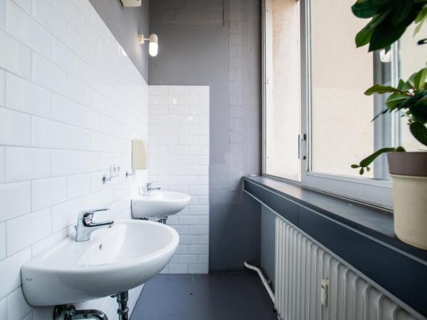 WALLYARD Stay : photo 8 de la chambre bed in 4-bed female dormitory room (18 - 40 years)