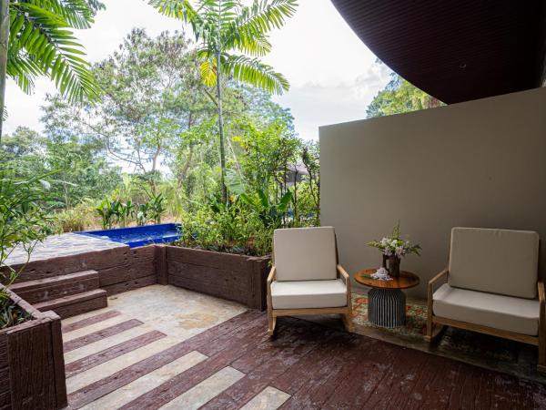 Barcelo Coconut Island, Phuket : photo 7 de la chambre suite lux avec jacuzzi
