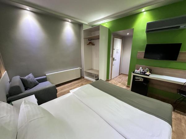 My Dora Hotel : photo 1 de la chambre chambre familiale