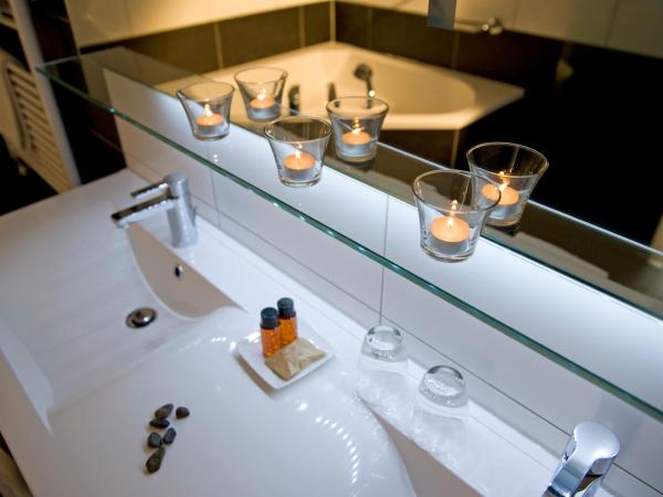 Quellenhof UNIQUE : photo 4 de la chambre suite with access to thermal bath