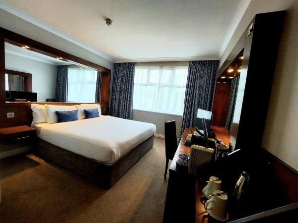 Flannery's Hotel : photo 5 de la chambre chambre lit king-size supérieure