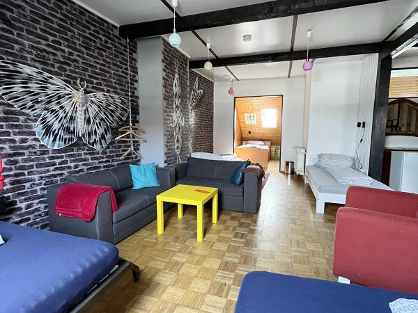 Homeplanet Hostel : photo 8 de la chambre appartement en duplex