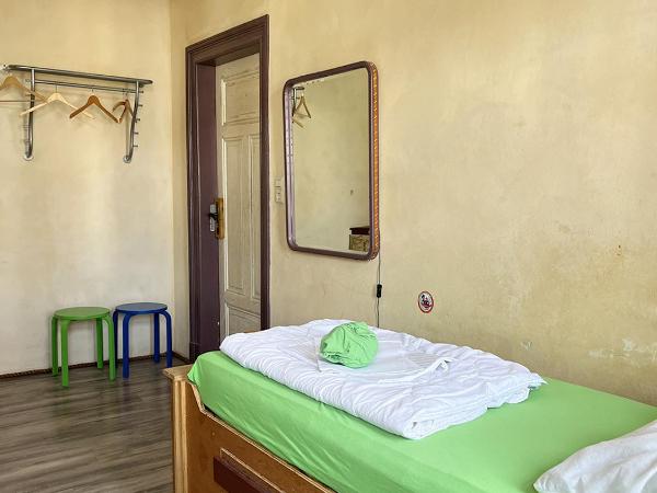 Homeplanet Hostel : photo 6 de la chambre lit dans un dortoir de 4 lits