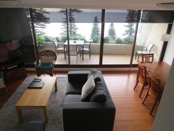Manly Paradise Motel & Apartments : photo 1 de la chambre appartement 3 chambres - vue sur mer
