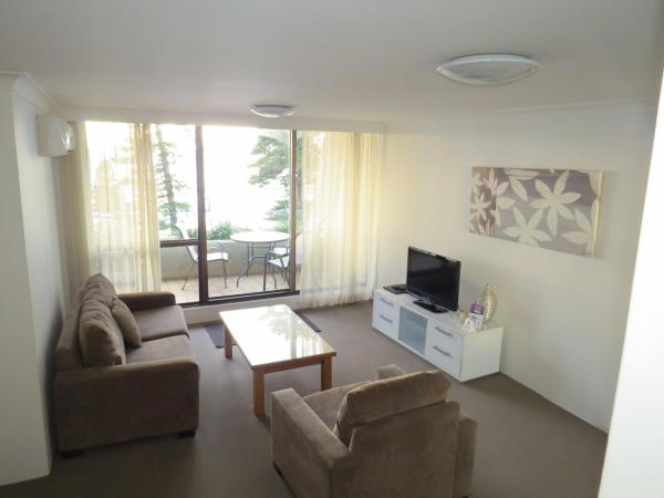 Manly Paradise Motel & Apartments : photo 2 de la chambre appartement 2 chambres - vue sur mer