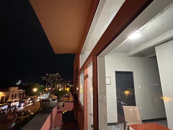 Lolita & Enri, la mejor ubicación y vista en el Centro de Querétaro : photo 4 de la chambre chambre double avec balcon