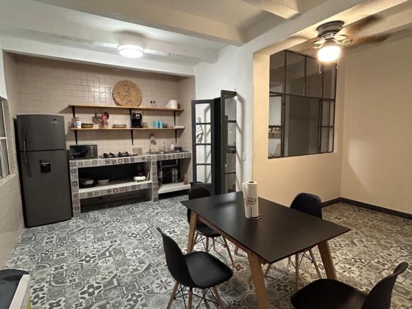 Lolita & Enri, la mejor ubicación y vista en el Centro de Querétaro : photo 5 de la chambre chambre double avec balcon