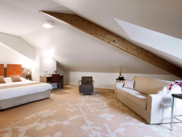 Kyriad Chambéry Centre - Hôtel et Résidence : photo 6 de la chambre chambre familiale