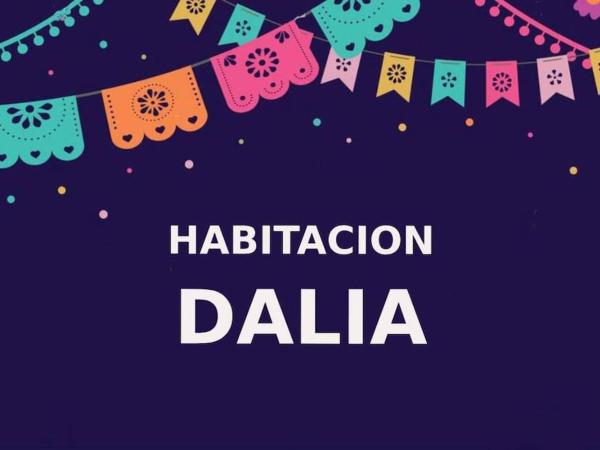 #1-Rooftop Garden-7 Bedrooms-9 Beds-3 Kitchens : photo 2 de la chambre chambre double - vue sur parc