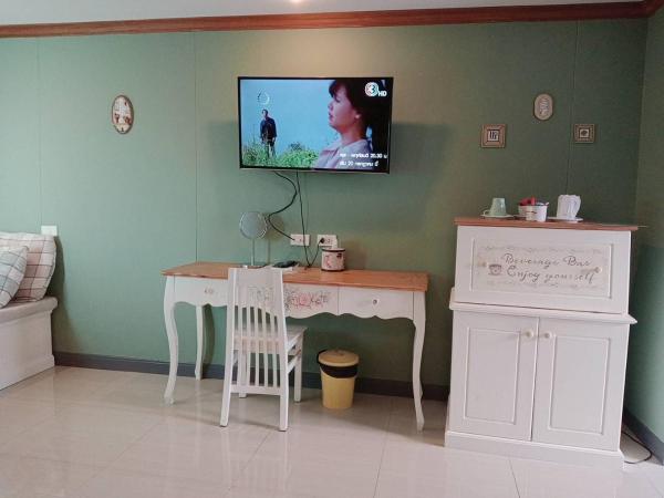 The Lilly Hotel : photo 3 de la chambre chambre double standard