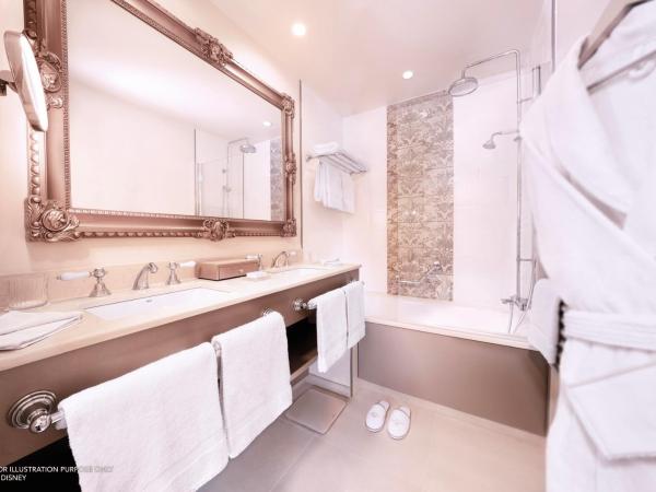 Disneyland® Hotel : photo 5 de la chambre chambre quadruple supérieure 