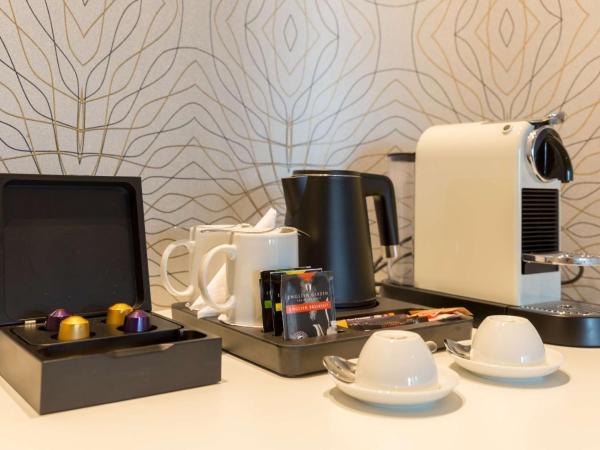 Park Inn by Radisson Amsterdam City West : photo 4 de la chambre suite