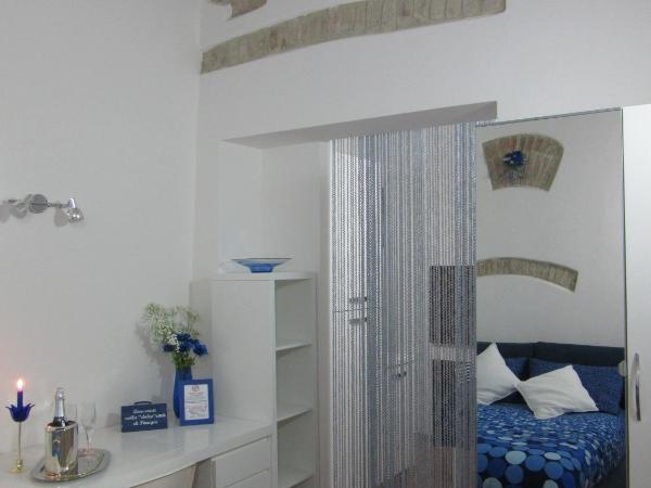 LE GEMME DI PERUGIA - alloggi in centro storico - VIA DELLA CUPA / VIA DELIZIOSA : photo 7 de la chambre chambre quadruple supérieure