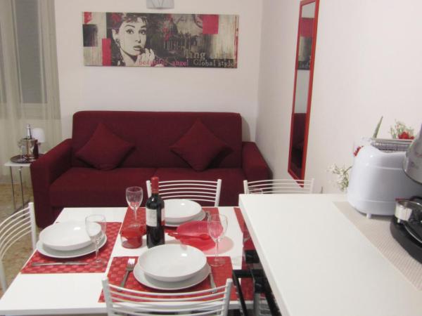 LE GEMME DI PERUGIA - alloggi in centro storico - VIA DELLA CUPA / VIA DELIZIOSA : photo 9 de la chambre chambre familiale deluxe