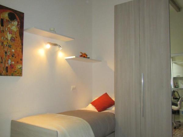 LE GEMME DI PERUGIA - alloggi in centro storico - VIA DELLA CUPA / VIA DELIZIOSA : photo 1 de la chambre chambre triple standard