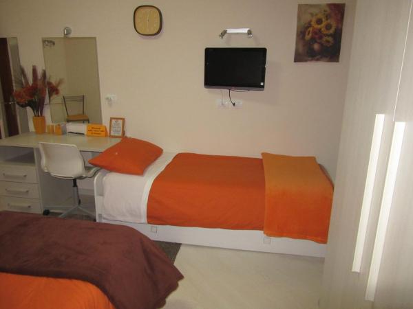 LE GEMME DI PERUGIA - alloggi in centro storico - VIA DELLA CUPA / VIA DELIZIOSA : photo 7 de la chambre chambre triple standard