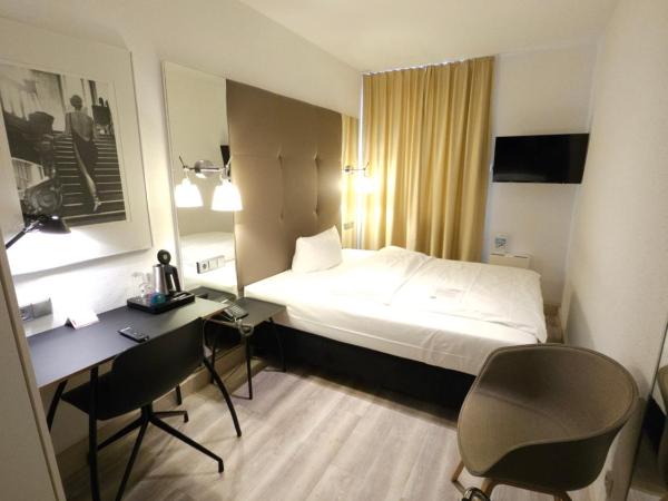 Hotel Amadeus : photo 2 de la chambre chambre simple standard