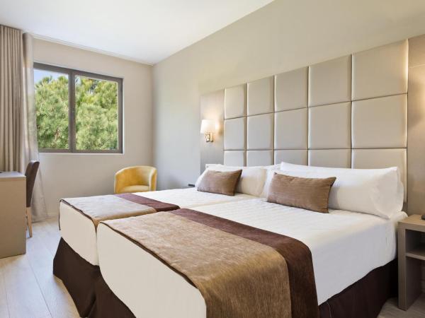 Hotel Best Front Maritim : photo 2 de la chambre chambre double ou lits jumeaux avec vue sur le jardin 