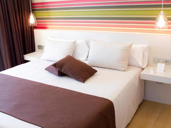 ALEGRIA Plaza Paris 4*Sup : photo 1 de la chambre chambre double supérieure