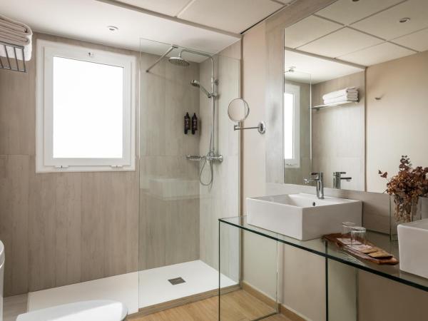 ALEGRIA Plaza Paris 4*Sup : photo 3 de la chambre chambre double supérieure