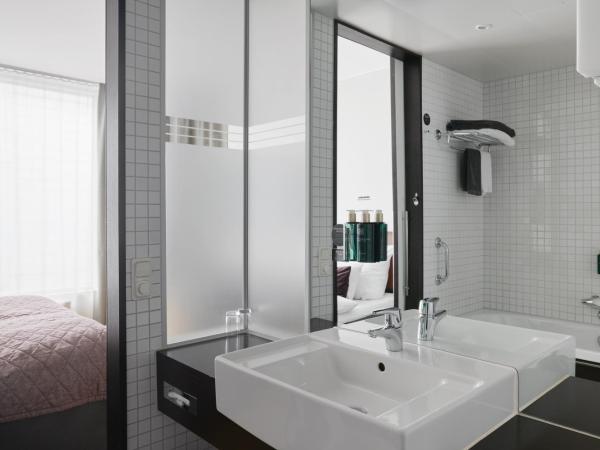 Clarion Hotel Stockholm : photo 6 de la chambre chambre lit king-size deluxe