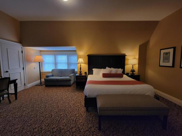 Mansions on Fifth : photo 2 de la chambre suite de luxe avec lit king-size - canapé-lit
