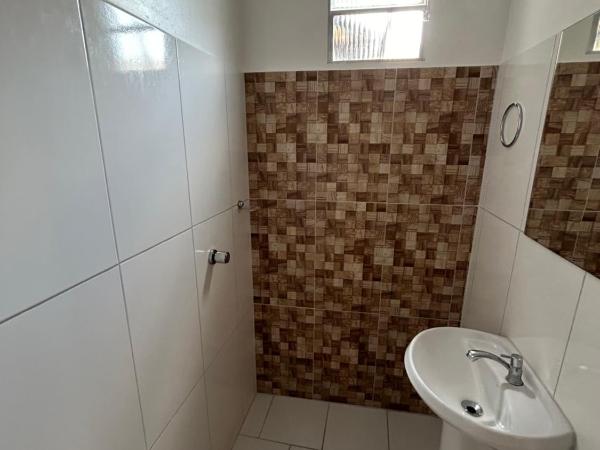 Aldeia Hostel II : photo 4 de la chambre chambre triple confort avec douche