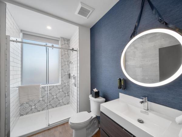 Cannery Lofts Niagara : photo 1 de la chambre studio lit king-size avec canapé-lit