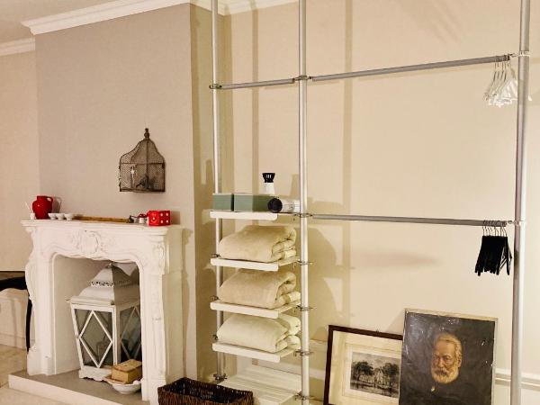 UN PUNTO A VERONA : photo 2 de la chambre chambre triple avec salle de bains privative séparée