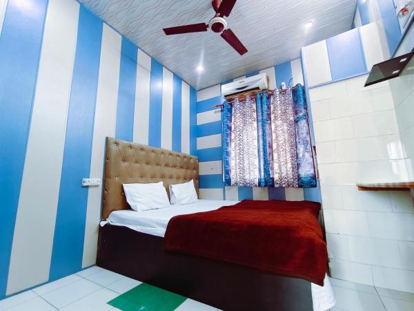 Hotel India inn : photo 3 de la chambre chambre double deluxe avec douche