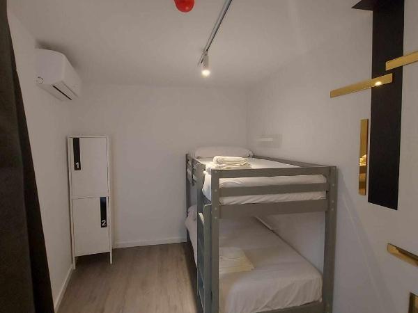 Hotel Alicante : photo 4 de la chambre lit dans dortoir 6 lits