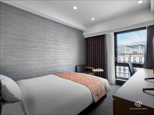 Daiwa Roynet Hotel KOBE-SANNOMIYA PREMIER : photo 3 de la chambre chambre double moyenne - non-fumeurs