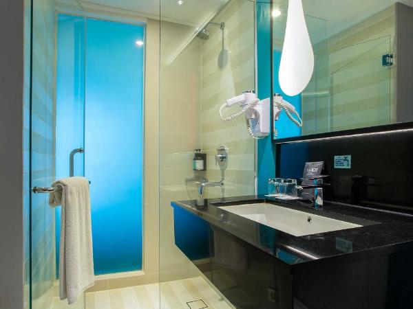 THE 1O1 Jakarta Sedayu Darmawangsa : photo 8 de la chambre chambre affaires