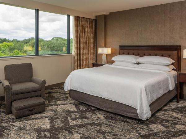 Sheraton Tampa Brandon Hotel : photo 1 de la chambre suite penthouse 1 lit king-size