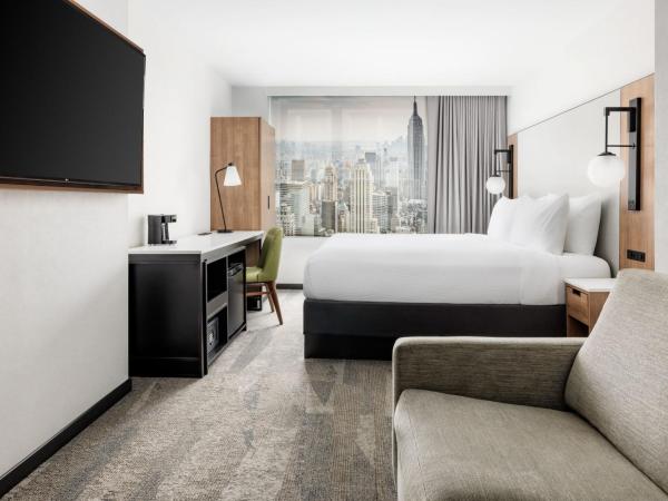 Fairfield Inn & Suites by Marriott New York Manhattan/Times Square South : photo 5 de la chambre grande chambre lit king-size