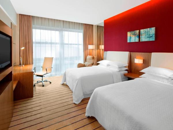 Four Points by Sheraton Qingdao, Chengyang : photo 1 de la chambre chambre supérieure avec 2 lits simples/lits jumeaux