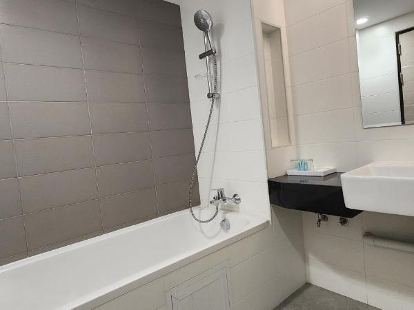 Prom Hotel : photo 5 de la chambre triple tower 3