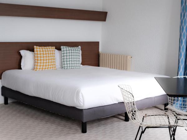 Résidence Le Beau Rivage : photo 1 de la chambre studio - vue sur mer