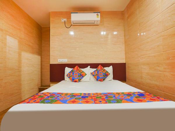 FabExpress Arunachala Guest House : photo 2 de la chambre chambre deluxe