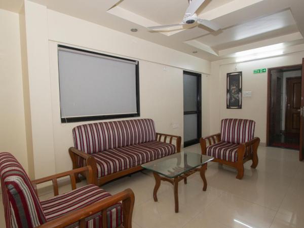 Hotel Serene Viman Nagar : photo 3 de la chambre chambre deluxe