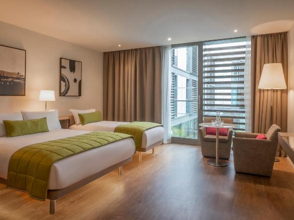 The Gibson Hotel : photo 1 de la chambre chambre supérieure avec 1 lit simple et 1 lit double