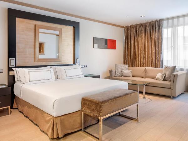 Melia Madrid Princesa : photo 1 de la chambre chambre familiale
